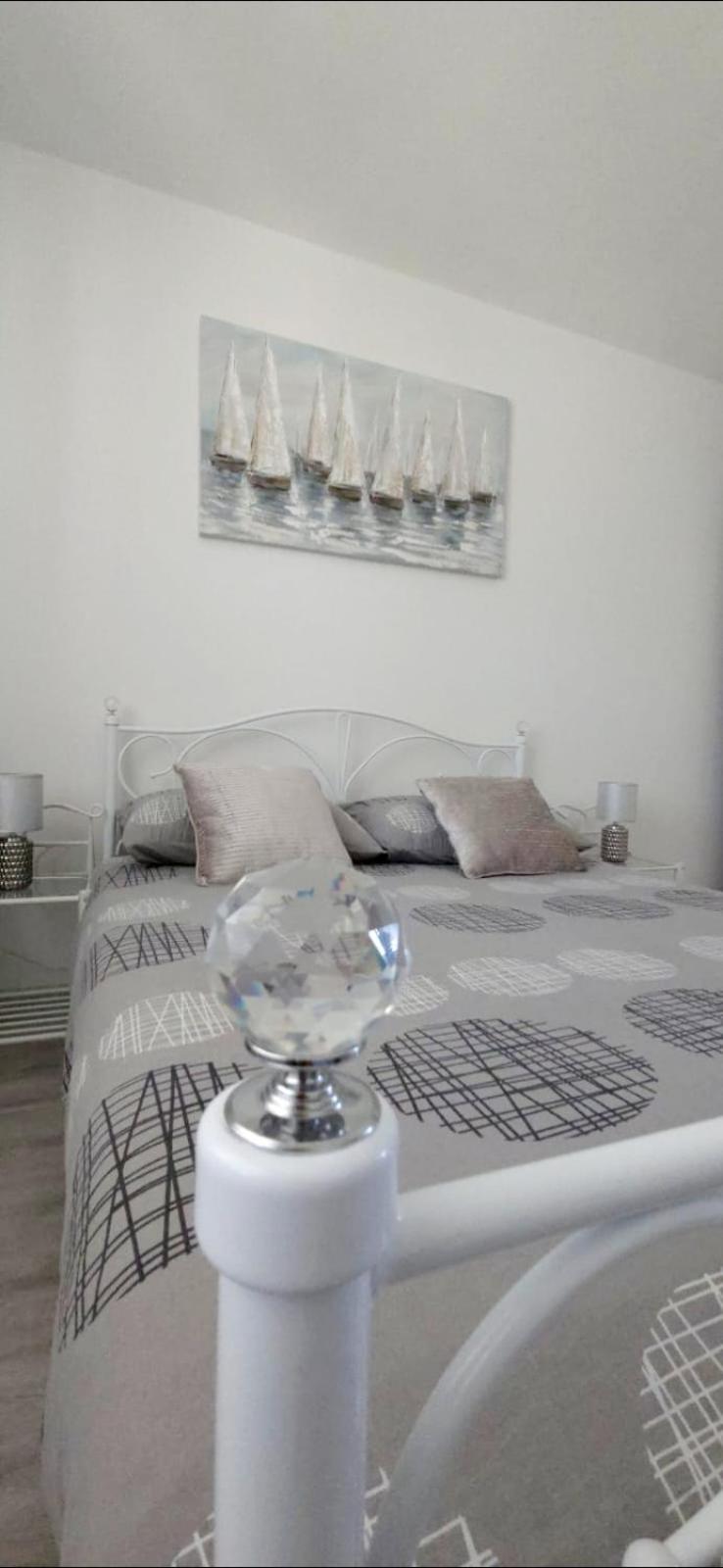 Diana Apartment Пореч Екстериор снимка